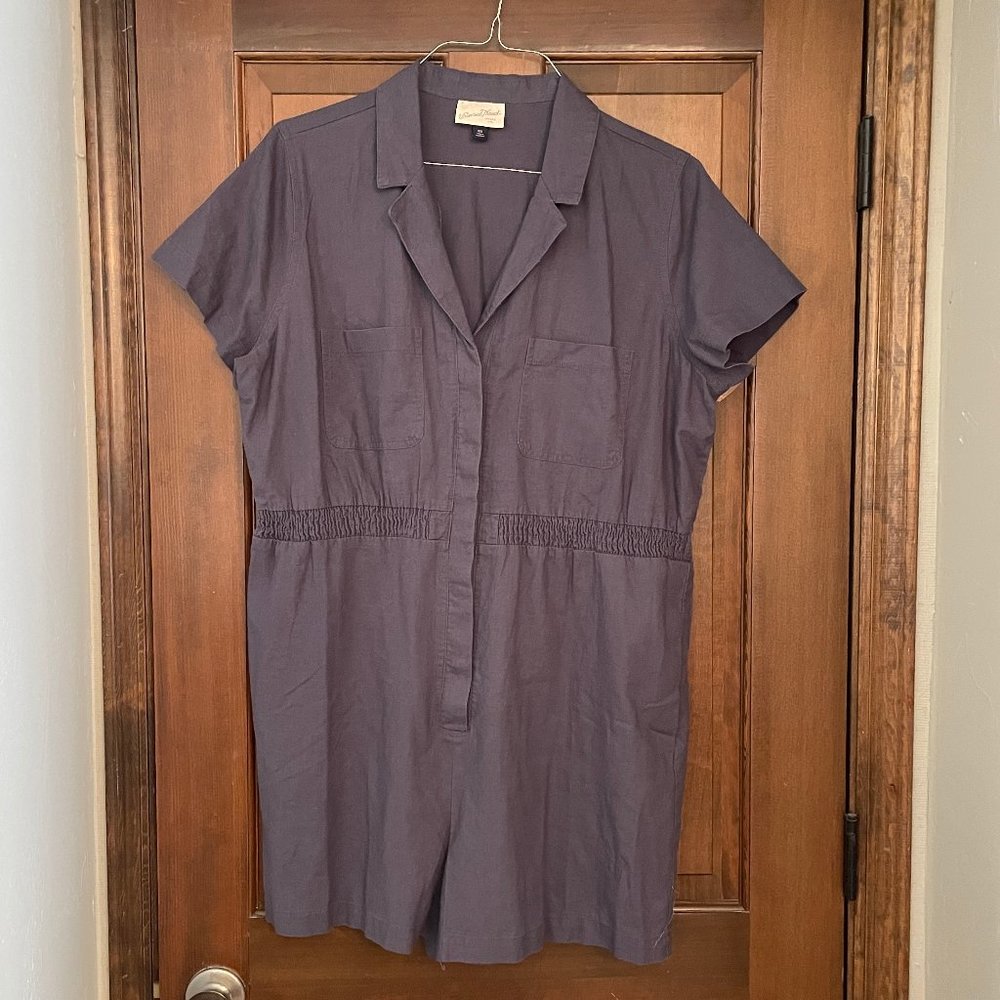 Size XXL Universal Threads gray jumper